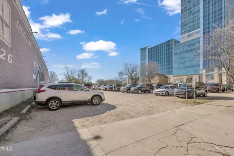 124 E Cabarrus St, Raleigh, NC 27601
