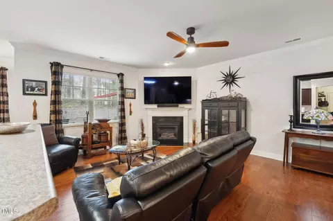 320 Westgrove Ct, Durham, NC 27703 photo 10