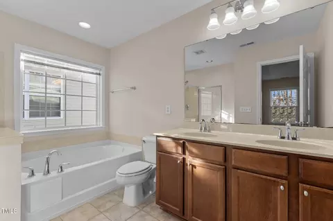 Bath - 520 Emerald Downs Rd, Cary, NC 27519 photo 1 of 4