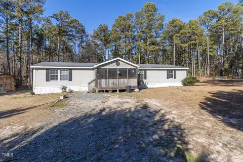 1066 Furr Rd, Vass, NC 28394