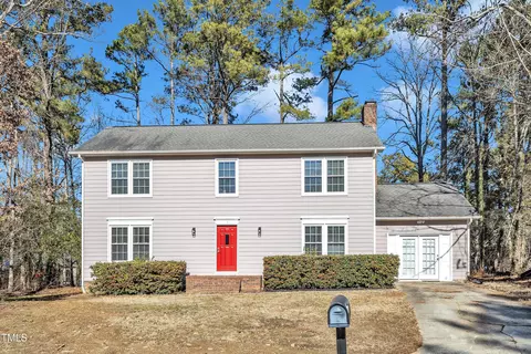 8 Harrigan Ct, Durham, NC 27705