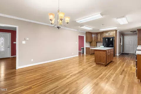 211 Maple Cir, Smithfield, NC 27577 photo 6