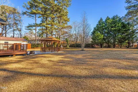 211 Maple Cir, Smithfield, NC 27577 photo 34