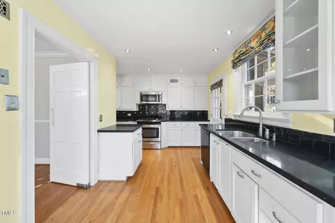 23 Shepherd St, Raleigh, NC 27607 photo 6