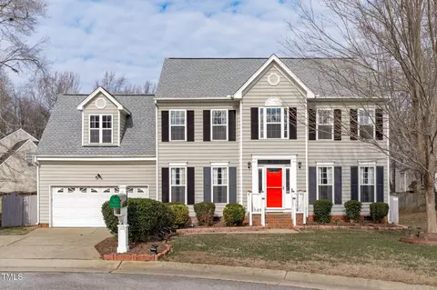 208 Grassy Valley Rd, Holly Springs, NC 27540
