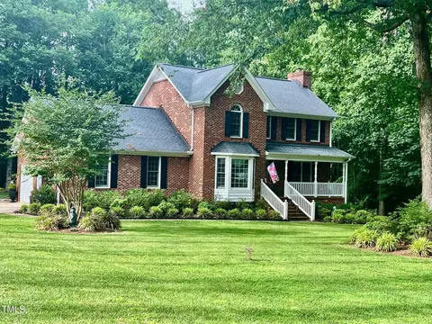 4139 Somerset Dr, Oxford, NC 27565