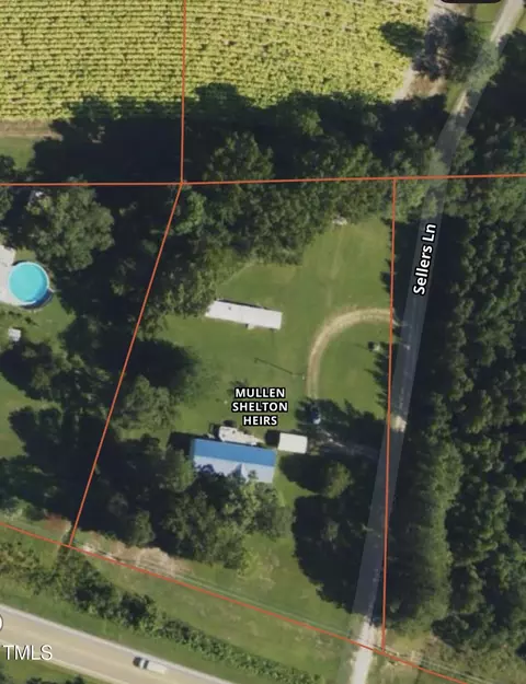 33 Sellers Ln, Lillington, NC 27546