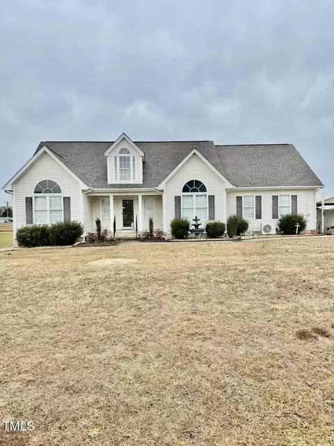 59 Mar-joy Dr, Dunn, NC 28334