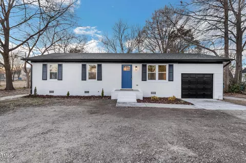 106 Spring Branch Rd, Dunn, NC 28334