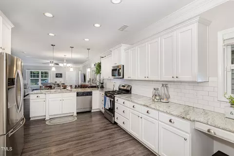 1615 Main Divide Dr, Wake Forest, NC 27587 photo 8