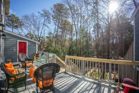 5936 Carmel Ln, Raleigh, NC 27609