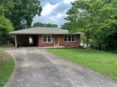 404 W Ninth St, Siler City, NC 27344