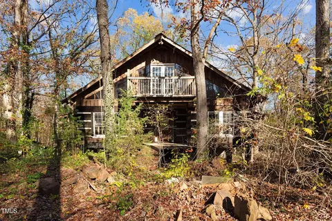 90 Little Indian Creek Rd, Goldston, NC 27252