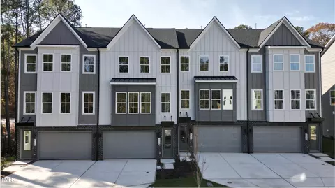 2120 Opulent Oaks Ln #11, Durham, NC 27713
