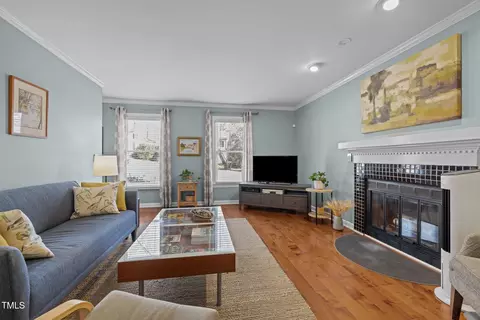 Living - 321 Old Fox Trl, Durham, NC 27713 photo 2 of 3