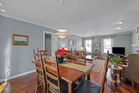 Dining - 321 Old Fox Trl, Durham, NC 27713 photo 5 of 5