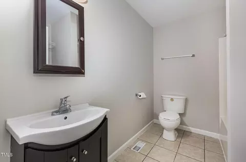 Bath - 204 Nelson St, Durham, NC 27707 photo 2 of 2