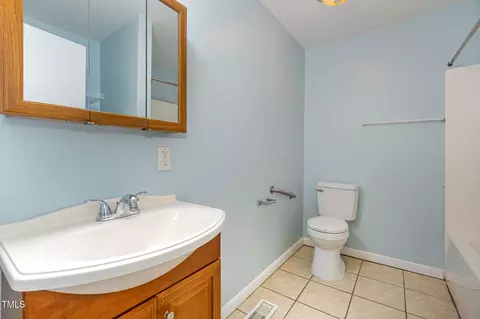 Bath - 204 Nelson St, Durham, NC 27707 photo 1 of 2