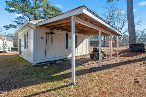 301 Laurel Dr, Smithfield, NC 27577 photo 27