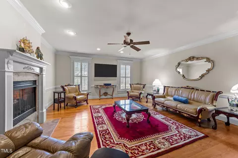 Living - 255 Dupree Rd, Willow Spring, NC 27592 photo 3 of 3