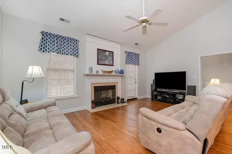 6 Montcrest Dr, Durham, NC 27713 photo 5