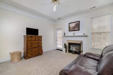 6 Montcrest Dr, Durham, NC 27713 photo 15