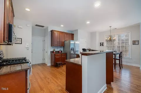 6 Montcrest Dr, Durham, NC 27713 photo 7