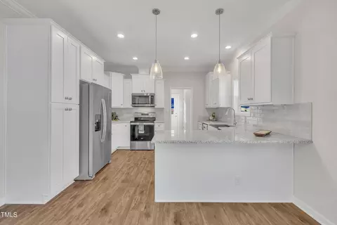 407 Sixth St, Wake Forest, NC 27587 photo 6