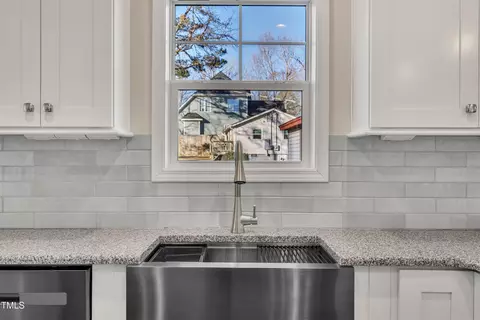 407 Sixth St, Wake Forest, NC 27587 photo 12