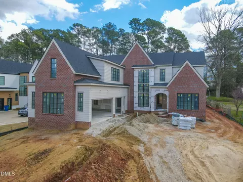 4112 Rockingham Dr, Raleigh, NC 27609