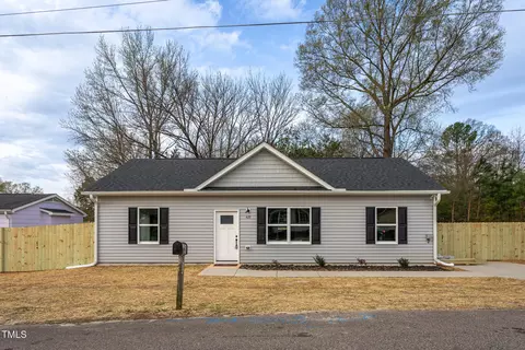 420 E Cedar Ave, Wake Forest, NC 27587