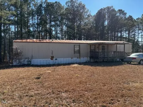 5476 Zacks Mill Rd UNIT B, Angier, NC 27501