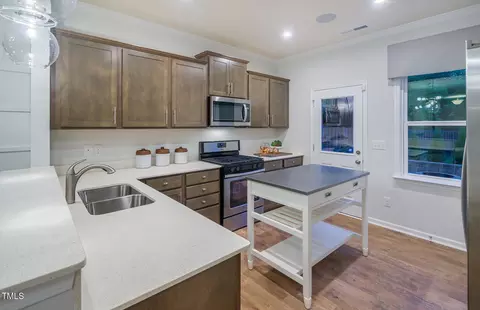 1011 Freestone Rd, Durham, NC 27703 photo 4