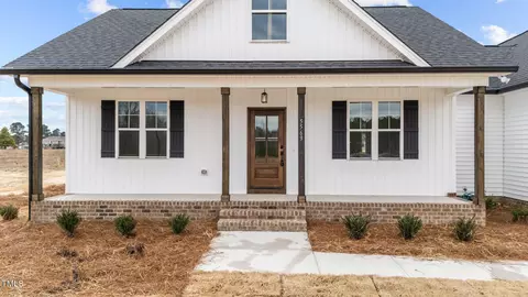 5569 Martys Ct, Bailey, NC 27807 photo 3