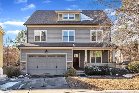 6421 Grassy Knoll Ln, Raleigh, NC 27616