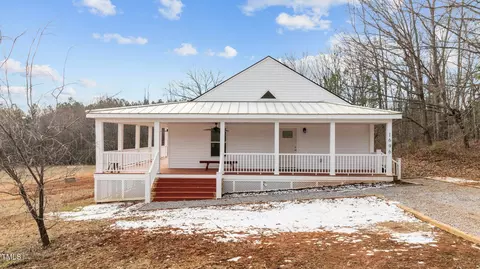 1696 James Winston Rd, Oxford, NC 27565