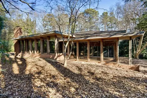 3237 Birnamwood Rd, Raleigh, NC 27607 photo 4