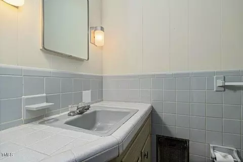 3237 Birnamwood Rd, Raleigh, NC 27607 photo 22