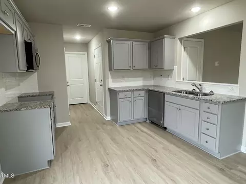 Kitchen - 209 Constellation Ct, Benson, NC 27504 photo 2 of 3