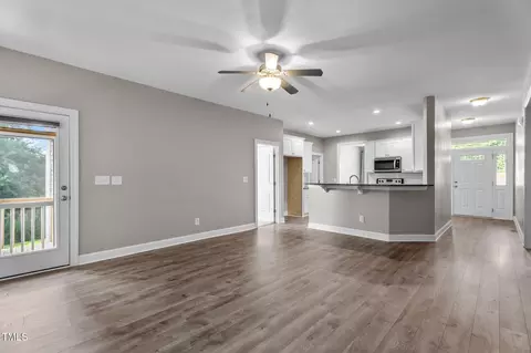 Living - 46 Trusting Ln, Middlesex, NC 27557 photo 3 of 3