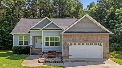 46 Trusting Ln, Middlesex, NC 27557