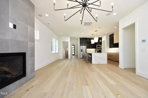916 Ardmore Dr, Durham, NC 27713 photo 9