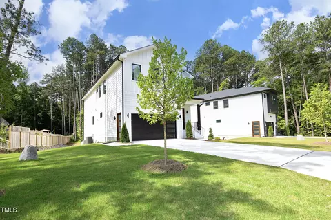 916 Ardmore Dr, Durham, NC 27713 photo 2
