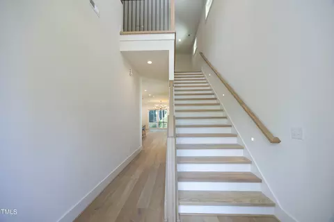 916 Ardmore Dr, Durham, NC 27713 photo 6