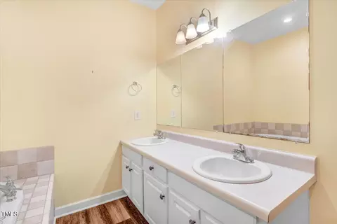 200 N Sumner St, Selma, NC 27576 photo 20