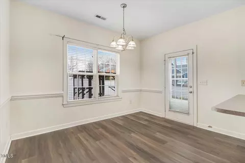 200 N Sumner St, Selma, NC 27576 photo 9
