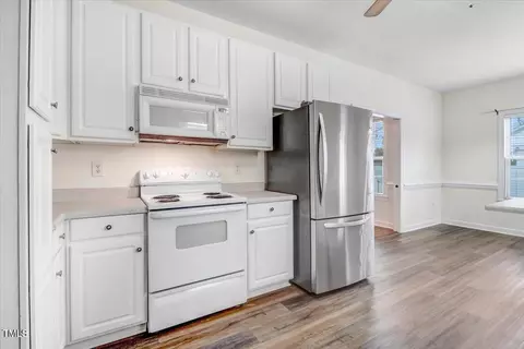 200 N Sumner St, Selma, NC 27576 photo 13