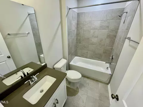 Bath - 2107 Lambert Rd #64, Cary, NC 27519 photo 5 of 10