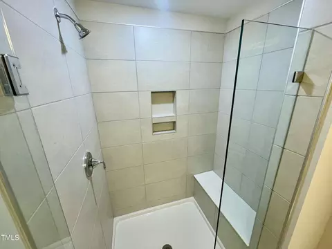 Bath - 2107 Lambert Rd #64, Cary, NC 27519 photo 3 of 10