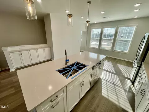 Kitchen - 2107 Lambert Rd #64, Cary, NC 27519 photo 5 of 12